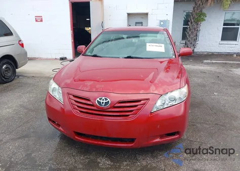 2009 Toyota Camry Le z USA, uszkodzony, nr VIN 4T1BE46K69U366251